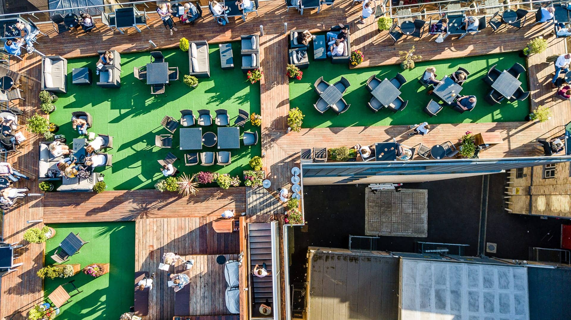roof terrace at the varsity