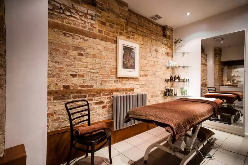 Cambridge SPA hotel, Elemis treatment