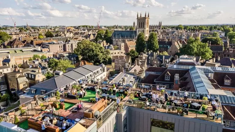 rooftop bar with the view of cambridge