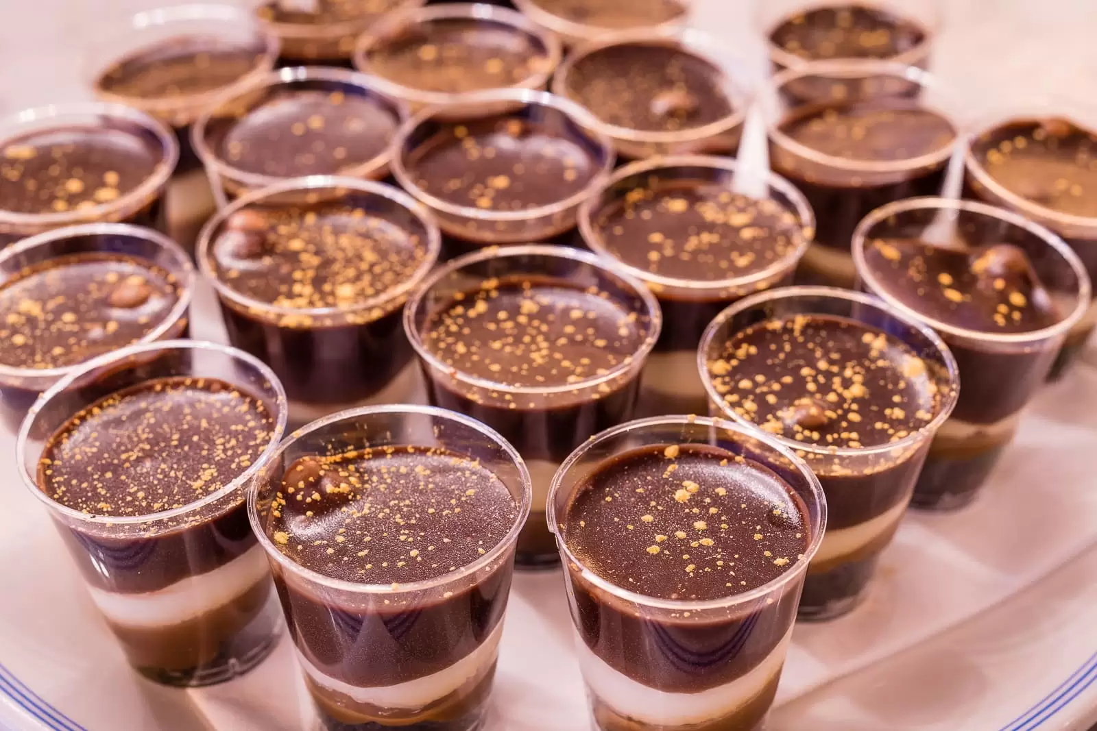 afternoon tea cups for pudding chocolate cheesecake